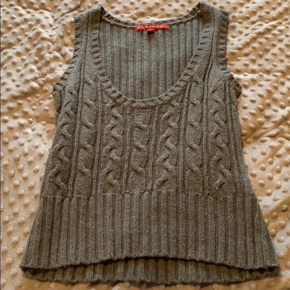 Sweater Vest